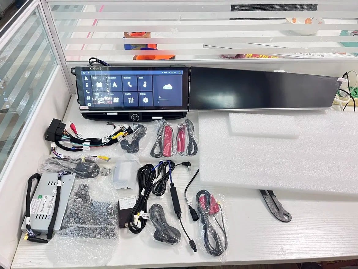 Navigație Porsche Panamera (2009-2016), Ecran Dual Screen 12.3 + 11.4 inch, Android, 8GB RAM 256GB