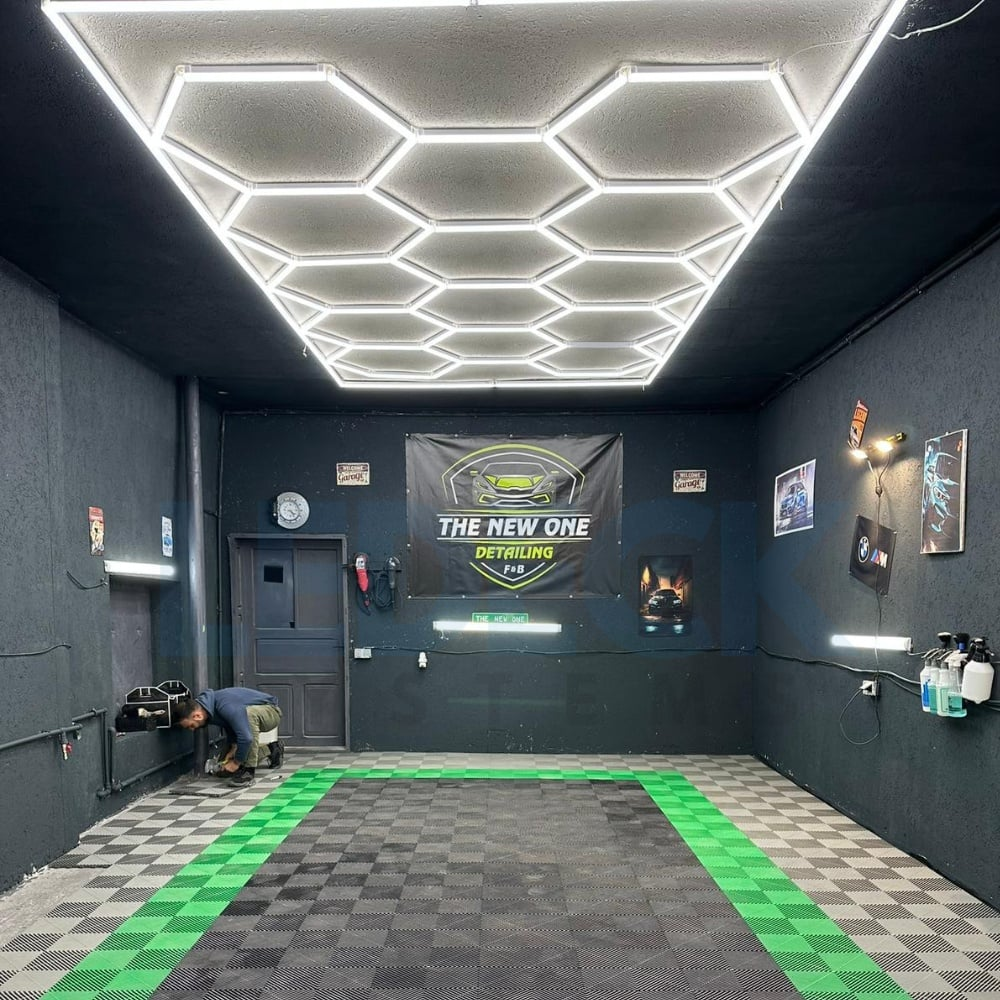 Lumină LED Hexagonală – 14 Module + Rama 484x243CM - Garaj, Dormitor, Cameră Gaming, Spații Private